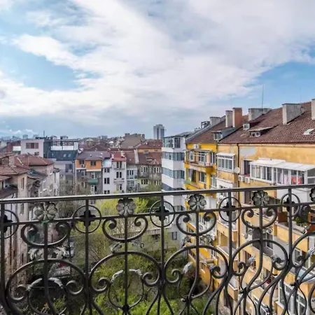 2bd Super Spacious Peaceful Place In Ideal Centre Appartement Sofia